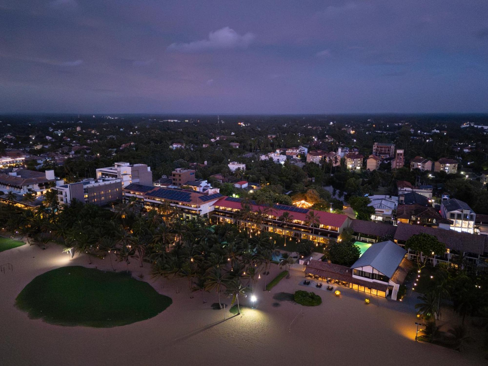 Jetwing Beach Negombo Exteriör bild