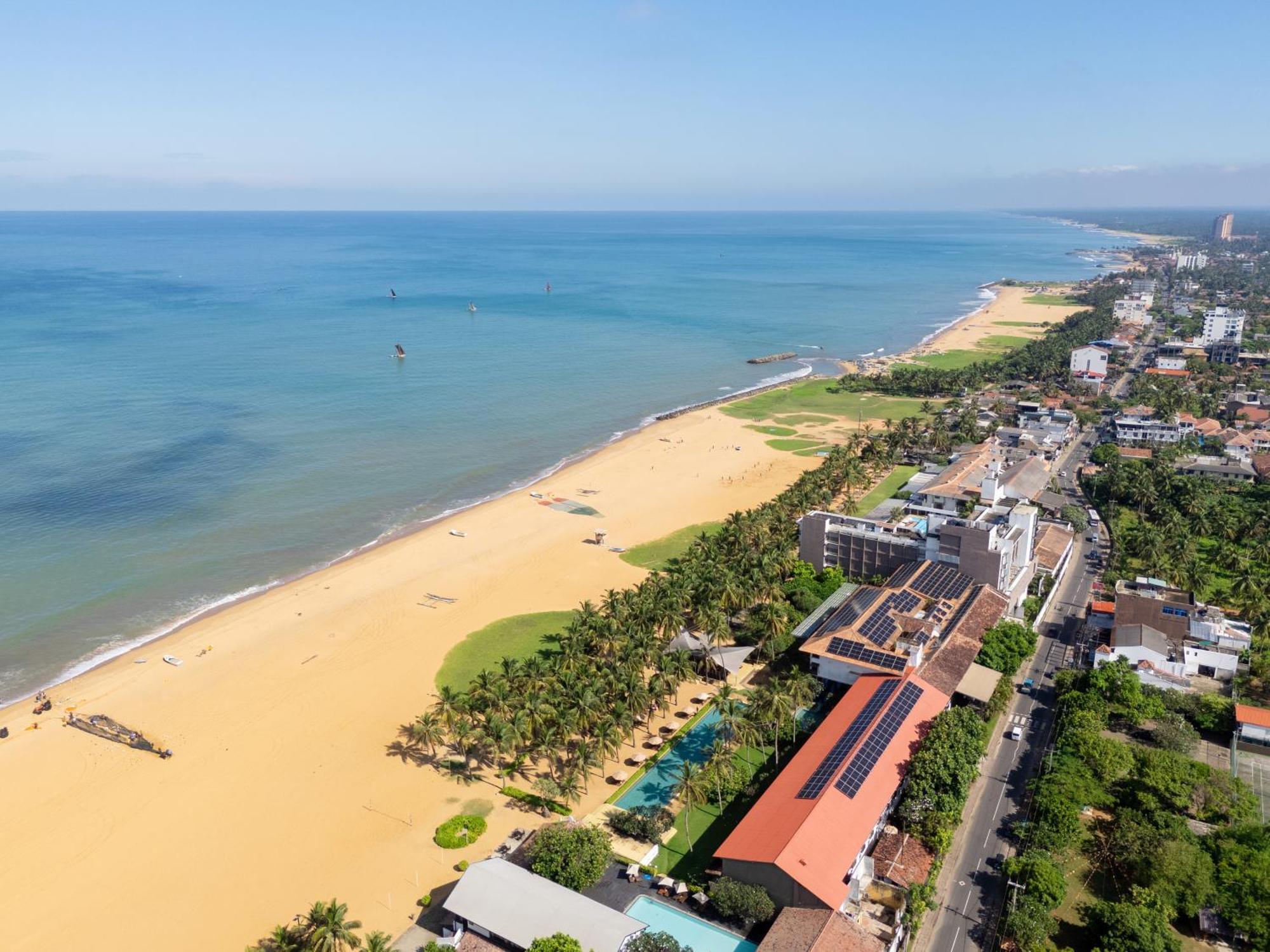 Jetwing Beach Negombo Exteriör bild